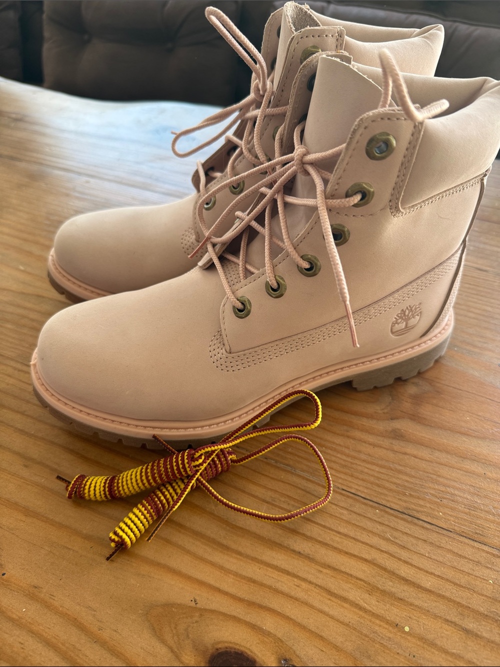Timberland Women’s Pale Pink Lace-Up Nubuck Boots